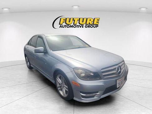 Used 2013 Mercedes-Benz C 250 Sedan image 1