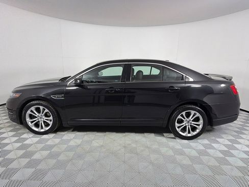 Used 2013 Ford Taurus SHO image 8