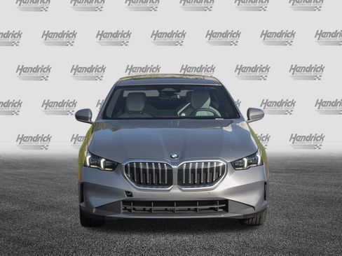 Certified 2025 BMW 530i 530i image 3