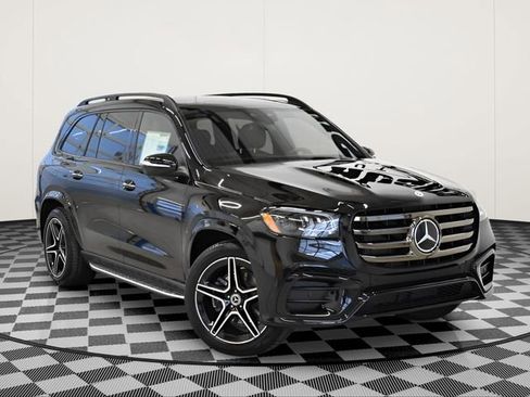 New 2026 Mercedes-Benz GLS 450 4MATIC image 1