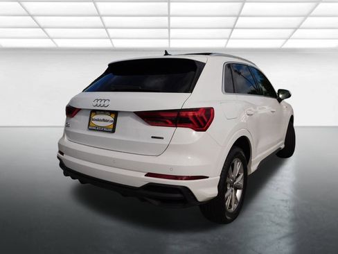 Used 2023 Audi Q3 2.0T Premium image 5