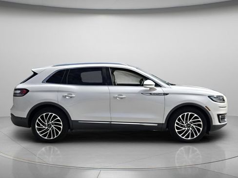 Used 2019 Lincoln Nautilus Reserve FWD image 5