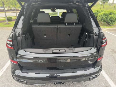 Used 2024 BMW X7 xDrive40i w/ Executive Package AWD/4WD image 16