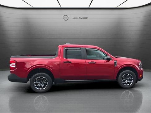 Used 2025 Ford Maverick XLT w/ XLT Luxury Package AWD/4WD image 3
