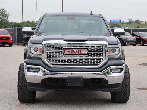 Used 2017 GMC Sierra 1500 SLT w/ Enhanced Driver Alert Package AWD/4WD image 5