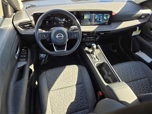 New 2026 Nissan Kicks SV w/ Cold Weather Package image 6