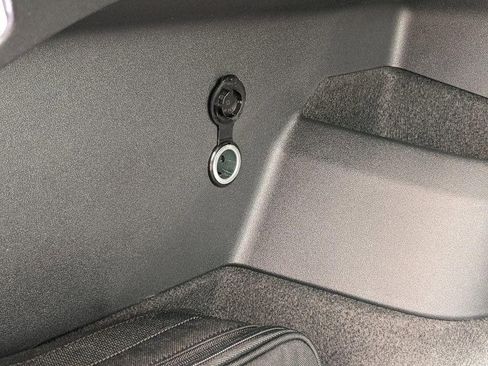 New 2026 Volkswagen Tiguan SE image 29