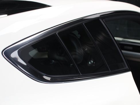 Used 2015 Ford Mustang 50 Years RWD image 25