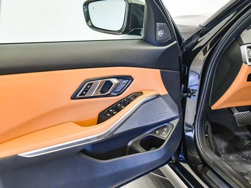 Certified 2023 BMW 330e xDrive w/ Premium Package image 24