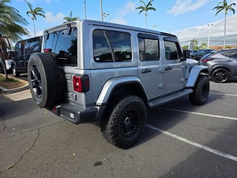 Used 2019 Jeep Wrangler Unlimited Sahara AWD/4WD image 7