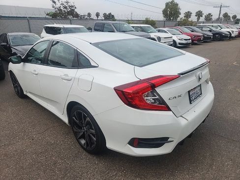 Used 2020 Honda Civic Sport image 11