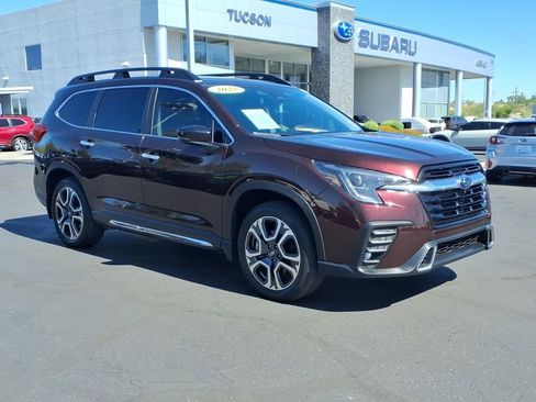 Certified 2025 Subaru Ascent Touring w/ Popular Package #1 AWD/4WD image 31