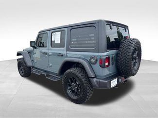 Used 2025 Jeep Wrangler Unlimited Sport AWD/4WD video 3