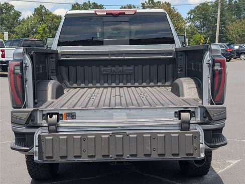 New 2026 GMC Sierra 2500 AT4 w/ AT4 Premium Plus Package AWD/4WD image 6
