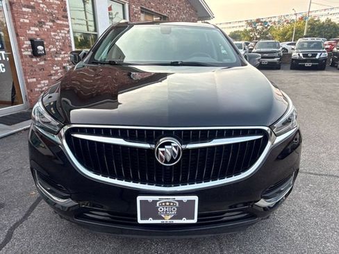 Used 2019 Buick Enclave Essence AWD/4WD image 2