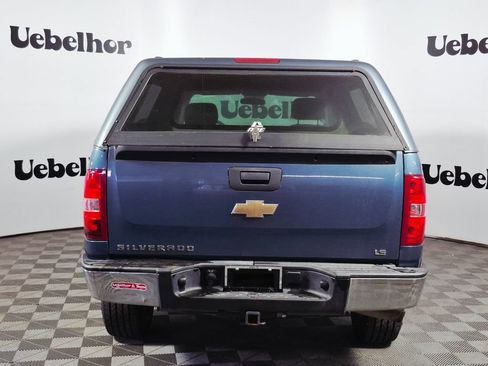Used 2011 Chevrolet Silverado 1500 W/T w/ LS Package AWD/4WD image 6