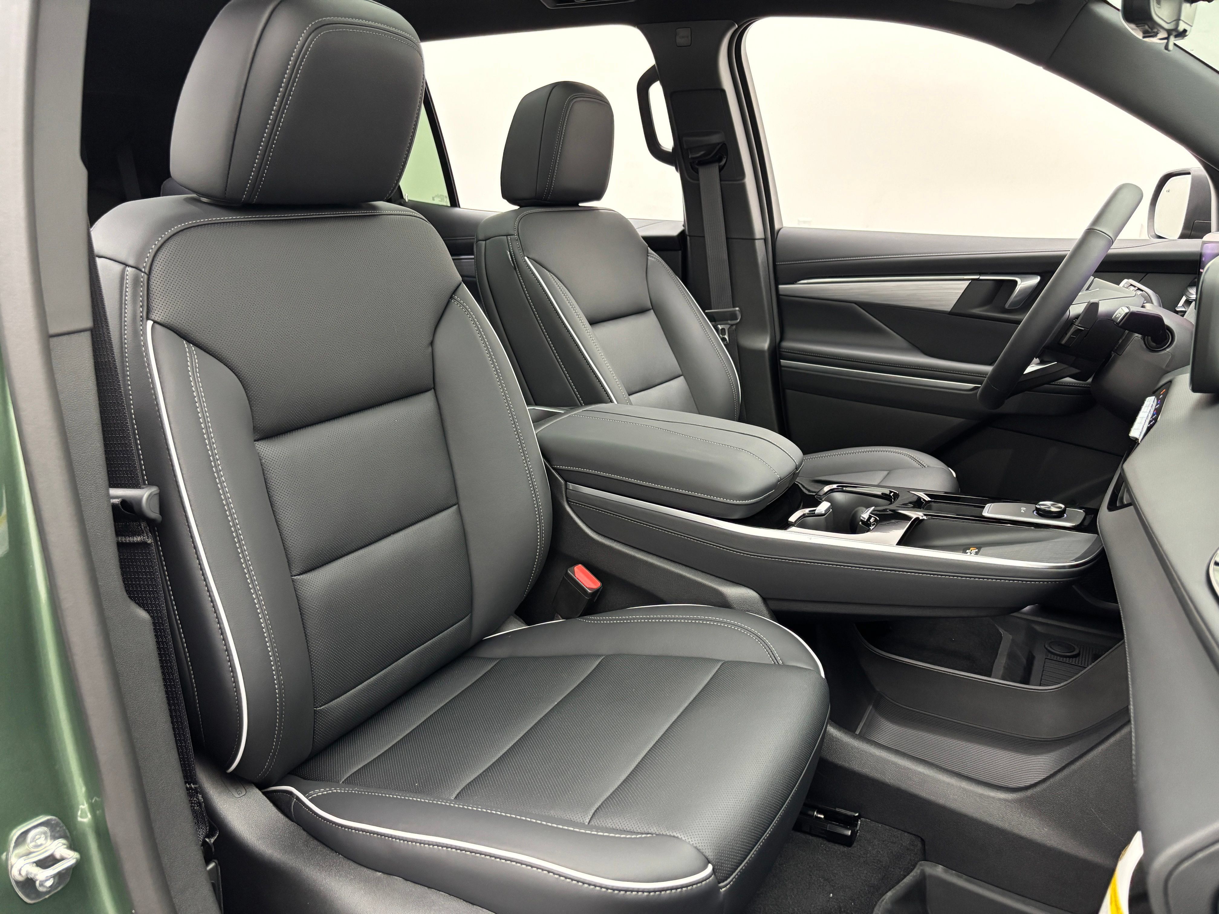 New 2027 Buick Enclave Preferred w/ Power Package AWD/4WD image 39