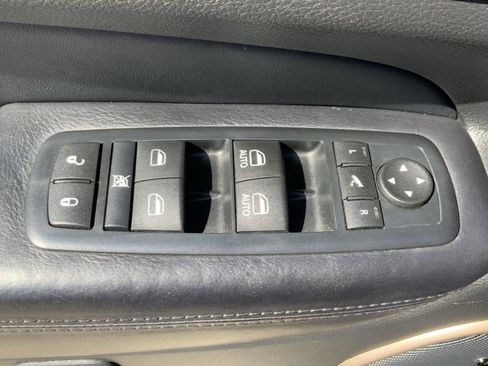 Used 2016 Jeep Grand Cherokee Summit image 25