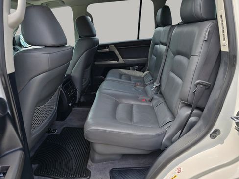 Used 2009 Toyota Land Cruiser AWD/4WD image 28