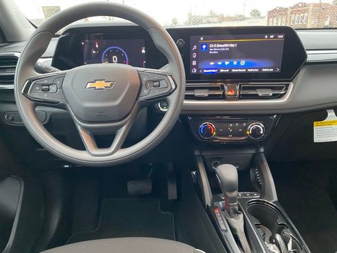 New 2026 Chevrolet TrailBlazer LT w/ LPO, Blackout Package FWD image 13