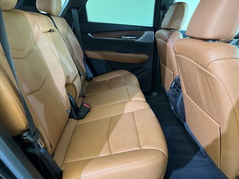 Used 2023 Cadillac XT5 Premium Luxury AWD/4WD image 13