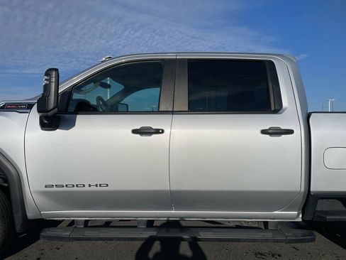Used 2023 GMC Sierra 2500 Pro w/ Convenience Package image 31