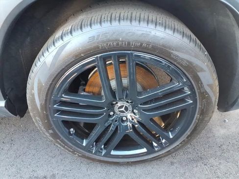 Used 2022 Mercedes-Benz GLS 450 4MATIC image 12