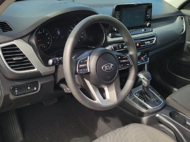 Used 2021 Kia Seltos LX AWD/4WD image 13