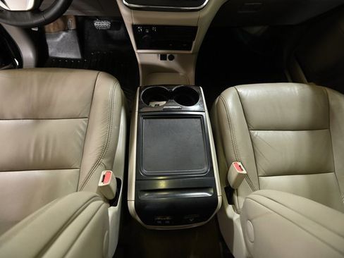 Used 2018 Toyota Sienna XLE Premium image 33