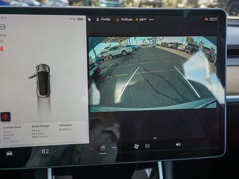 Used 2018 Tesla Model 3 Long Range image 26