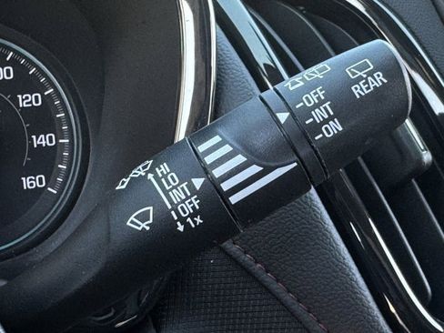 Used 2023 Chevrolet Equinox RS image 24