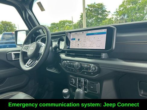Certified 2025 Jeep Wrangler Unlimited Sahara AWD/4WD image 27