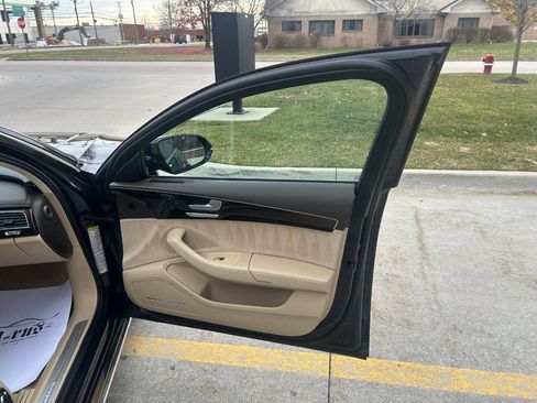 Used 2015 Audi A8 L 3.0T w/ Premium Package image 41