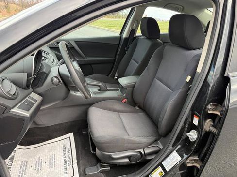 Used 2010 MAZDA MAZDA3 i Touring image 11