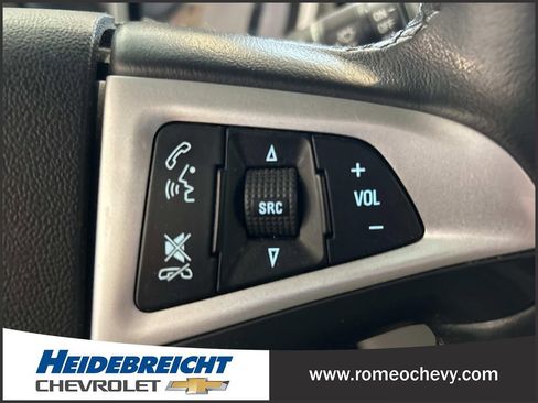 Used 2016 Chevrolet Equinox LTZ w/ Enhanced Convenience Package image 19