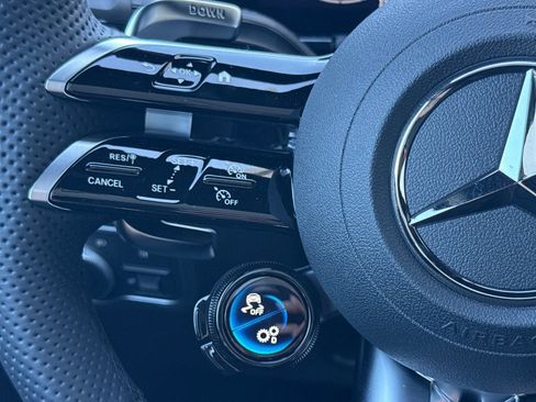 New 2026 Mercedes-Benz GLA 35 AMG 4MATIC image 17