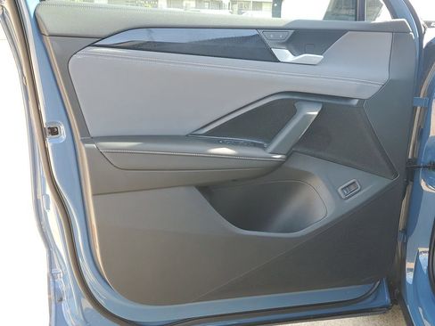 New 2026 Volkswagen Tiguan SE R-Line FWD image 22
