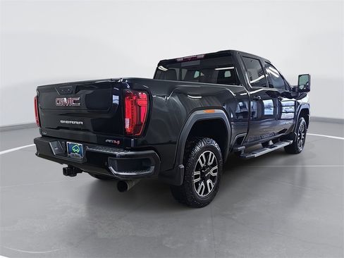 Used 2022 GMC Sierra 2500 AT4 w/ AT4 Preferred Package image 3