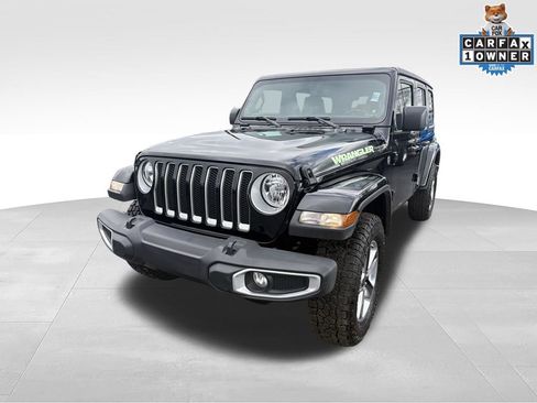Used 2023 Jeep Wrangler Unlimited Sahara w/ Cold Weather Group AWD/4WD image 8