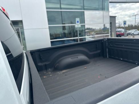 Used 2024 RAM 2500 Big Horn w/ Off Road Package image 20