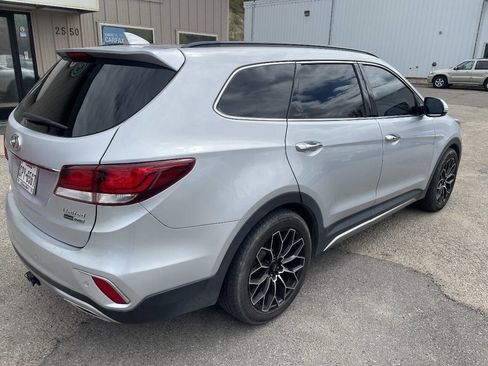 Used 2018 Hyundai Santa Fe Limited AWD/4WD image 8