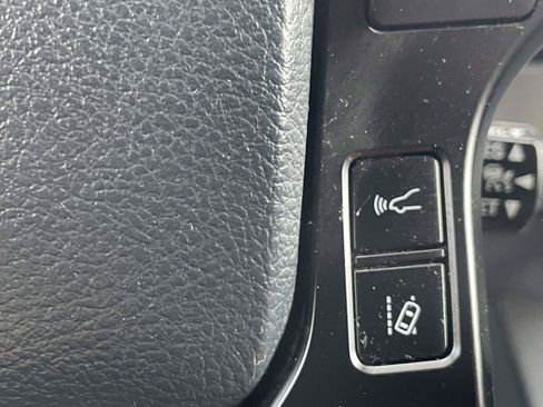Used 2019 Toyota Tacoma SR w/ SR Convenience Package RWD image 23