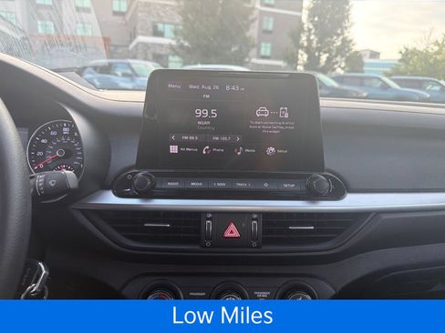 Used 2024 Kia Forte LXS FWD image 15