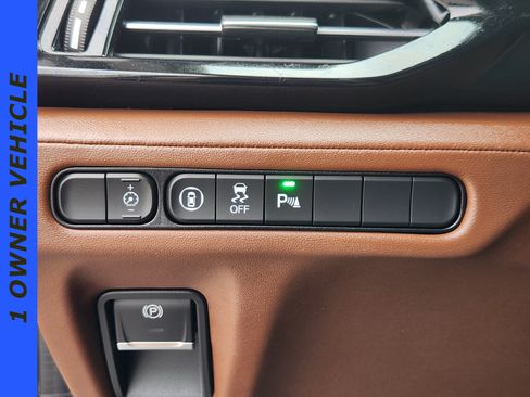 Used 2023 Acura MDX SH-AWD w/ Technology Package image 28