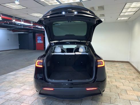 Used 2021 Tesla Model Y Performance AWD/4WD image 10