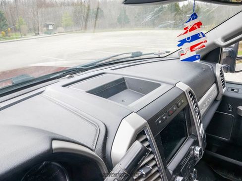 Used 2017 Ford F350 Lariat w/ Lariat Ultimate Package image 51