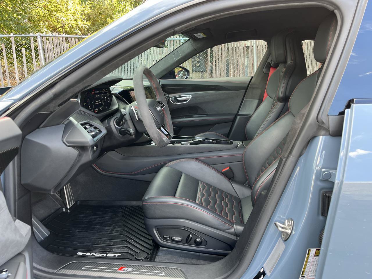Used 2022 Audi RS e-tron GT w/ Year 1 Package AWD/4WD image 3