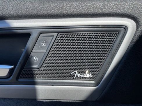 Used 2021 Volkswagen Atlas Cross Sport SEL Premium image 13