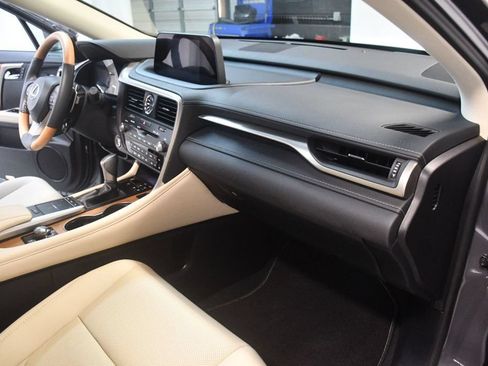 Used 2022 Lexus RX 350 FWD w/ Premium Package image 27