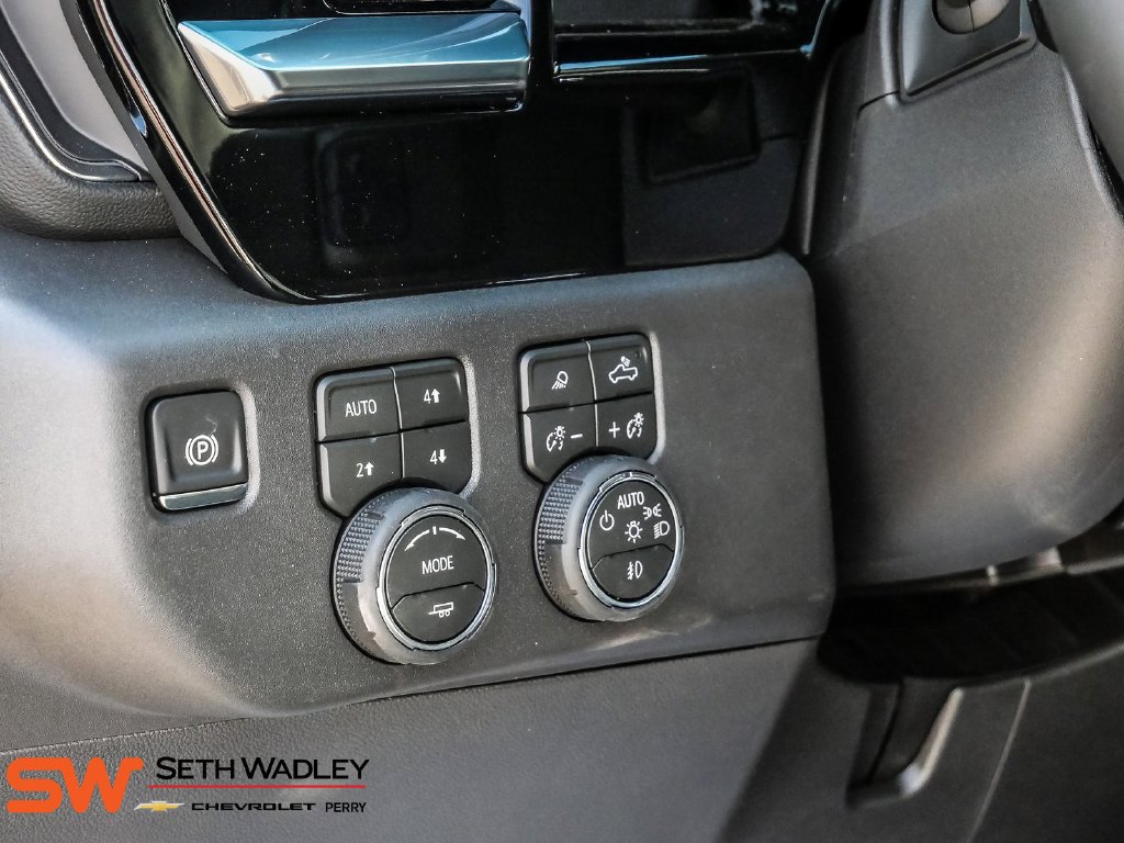 New 2026 Chevrolet Silverado 1500 RST w/ RST All Star Premium Package AWD/4WD image 36